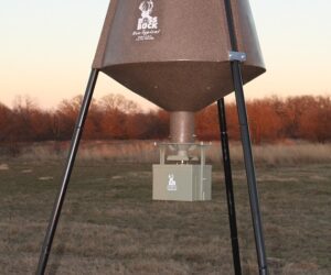 350lb Boss Buck Broadcast Feeder