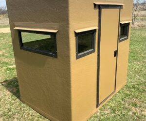 (4ft x 6ft) Courville Fiberglass Blind